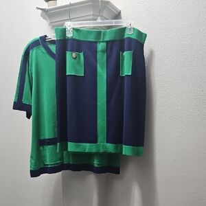 Anne Klein  2 Piece Set Green and Navy Colorblock Knit